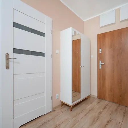 Apartament Pogonowskiego Beige By Bookinghost