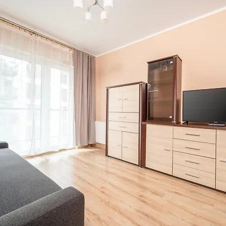 Apartment Pogonowskiego Beige *