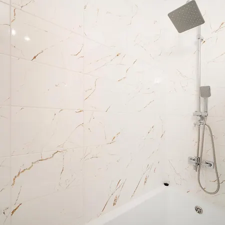 Pogonowskiego Beige Apartment