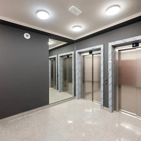 Pogonowskiego Beige By Bookinghost Apartament