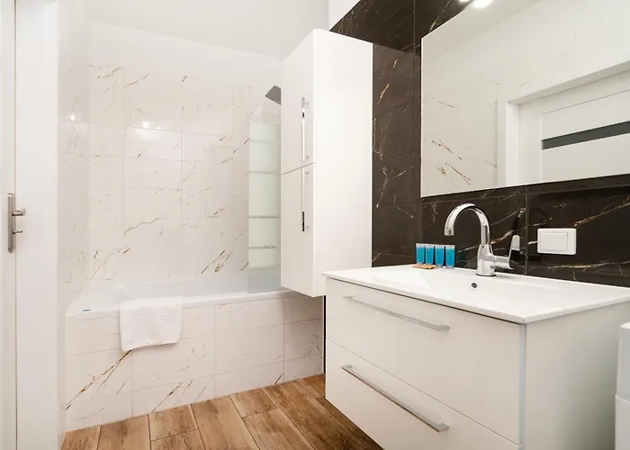 Lejlighed Pogonowskiego Beige By Bookinghost Łódź