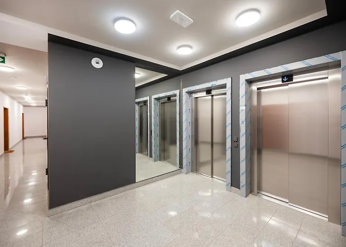 Pogonowskiego Beige By Bookinghost Lejlighed